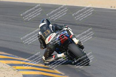 media/Nov-06-2022-SoCal Trackdays (Sun) [[208d2ccc26]]/Turn 10 Backside (1030am)/